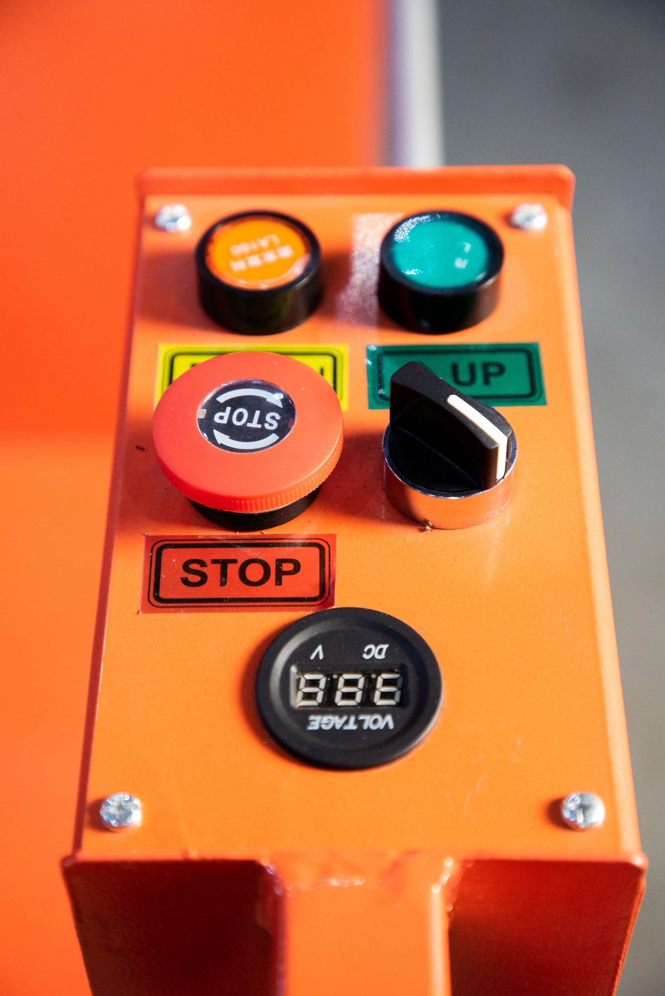 Сборщик заказов с электроподъемом 200 кг 3,3 м TOR GOPY3.302