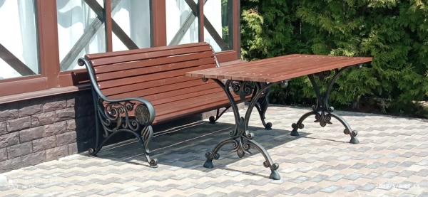 Чугунный стол «Аллея» 1,5 м