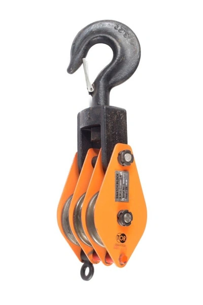 Блок монтажный трехрольный с крюком TOR 5 т