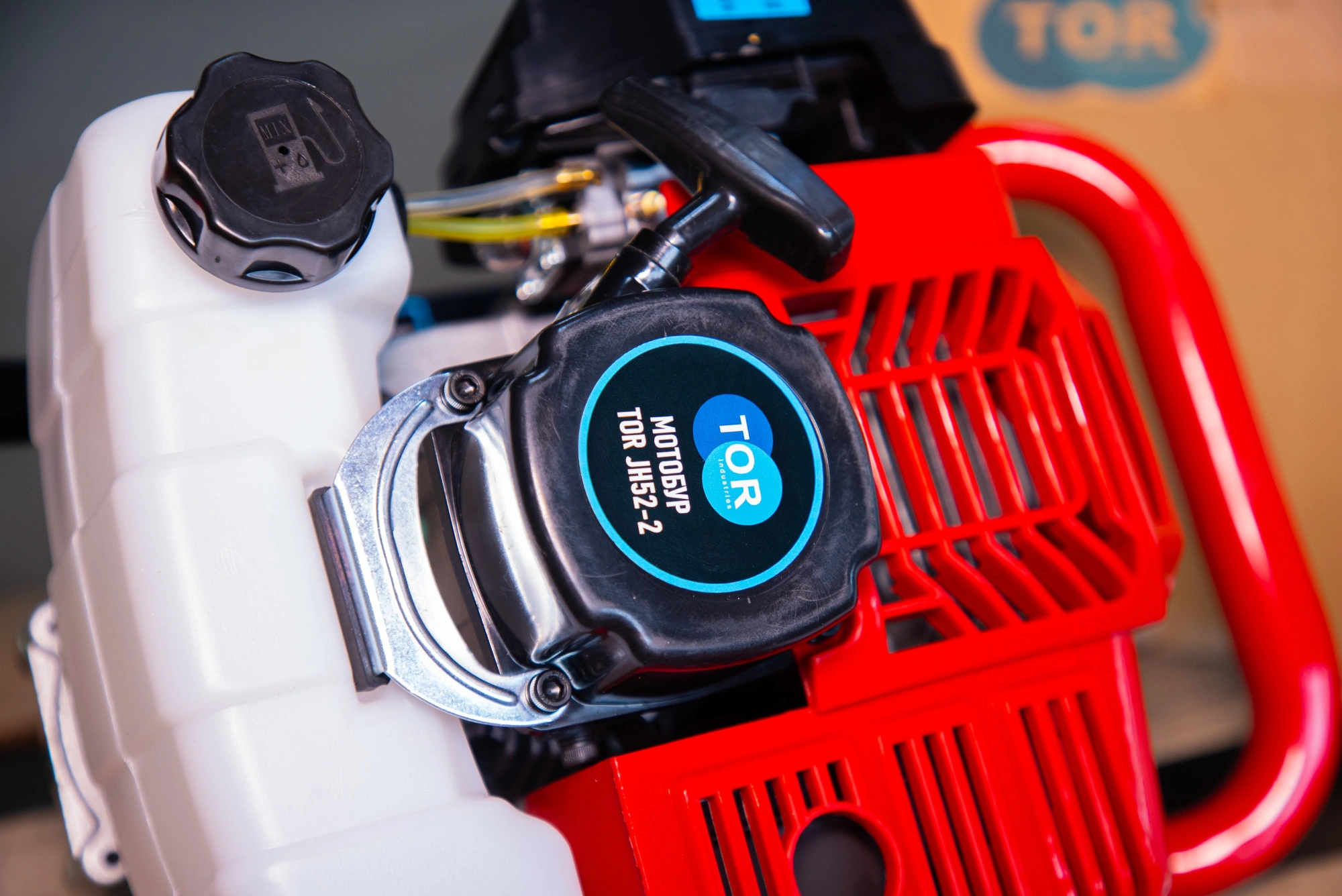 Мотобур без шнека 1,8 кВт 2 ручки TOR JH52-2