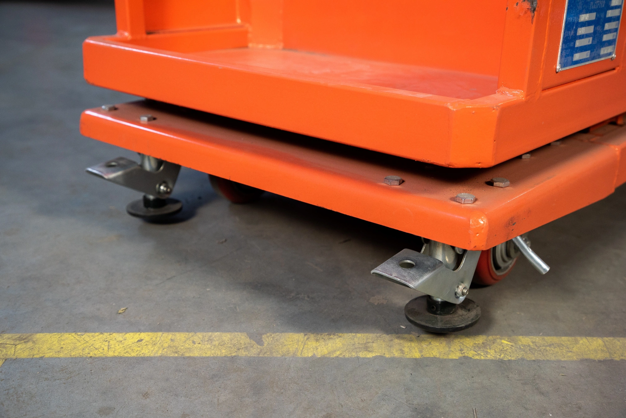 Сборщик заказов с электроподъемом 200 кг 3,3 м TOR GOPY3.302