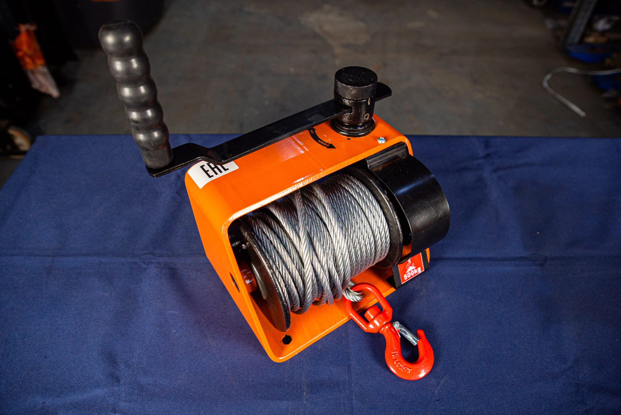 Лебедка ручная червячная TOR ЛРЧ 500 (VS) 0,5 т 25 м