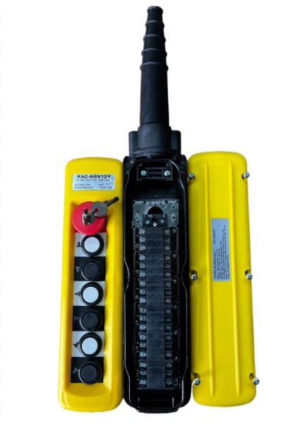 Пульт управления XAC-A6913Y для тали (6 кнопок, 2 скорости, ключ-марка, стоп, IP65, 380В)