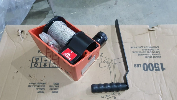 Лебедка ручная червячная TOR ЛРЧ 250 (VS) 0,25 т 20 м